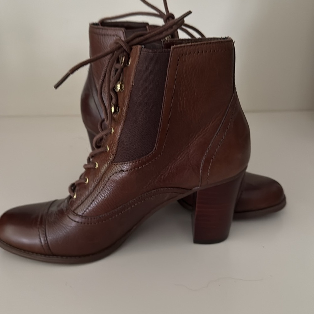 Tommy Hilfiger brown leather lace-up ankle boots - Picture 6 of 7